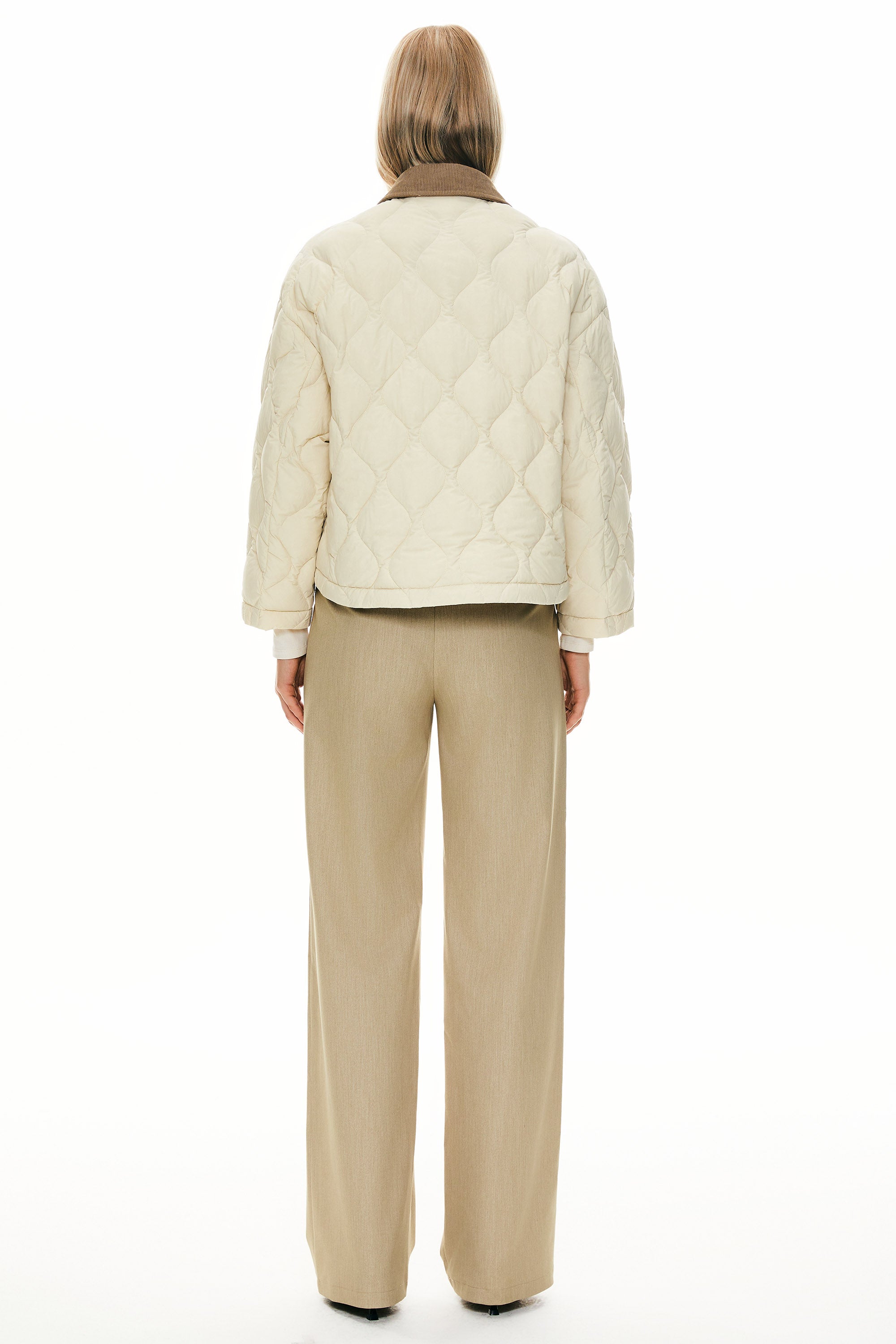 Lightweight Cropped Down Puffer Jacket
