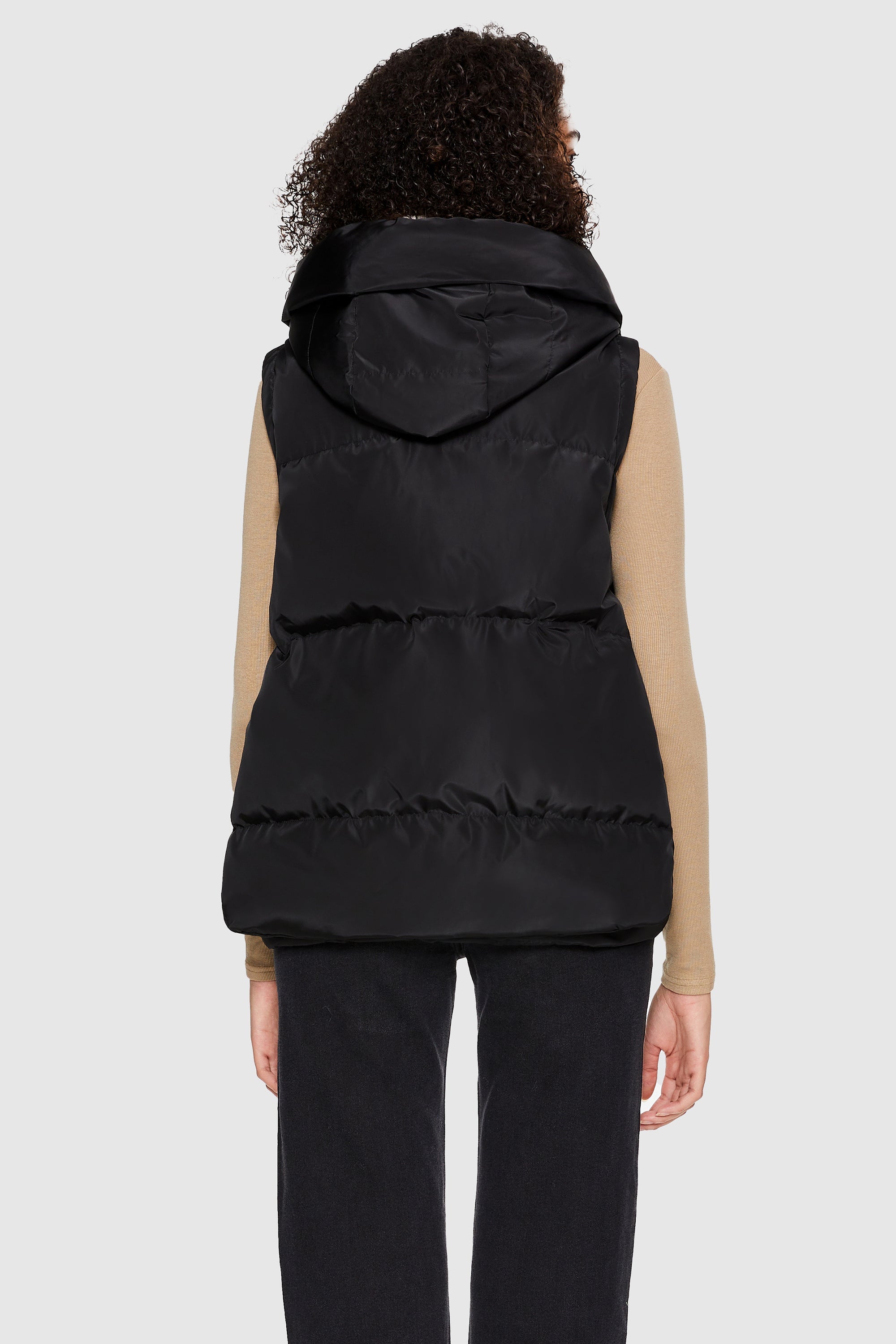 092 Universe® Cropped Down Vest