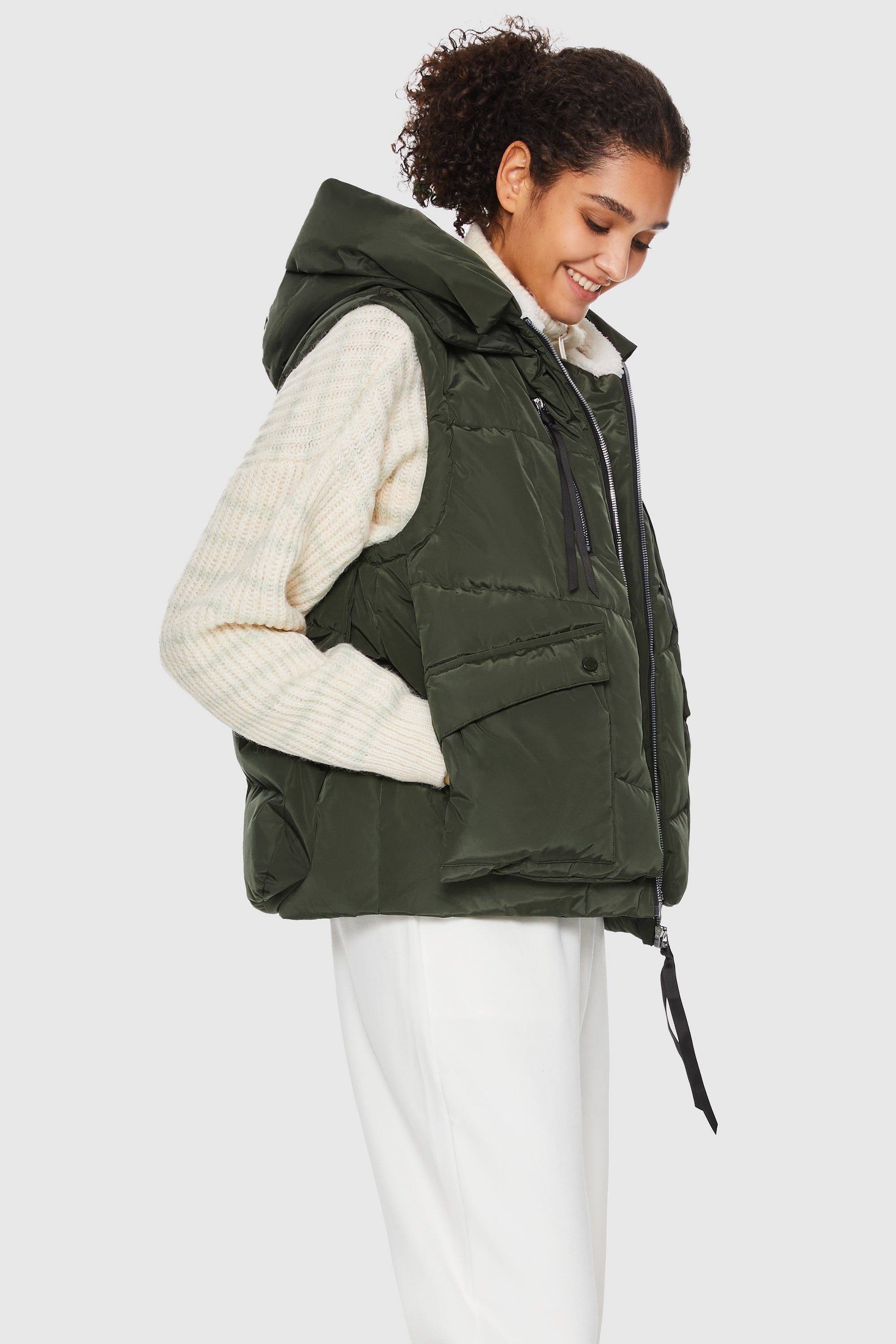 092 Universe® Cropped Down Vest