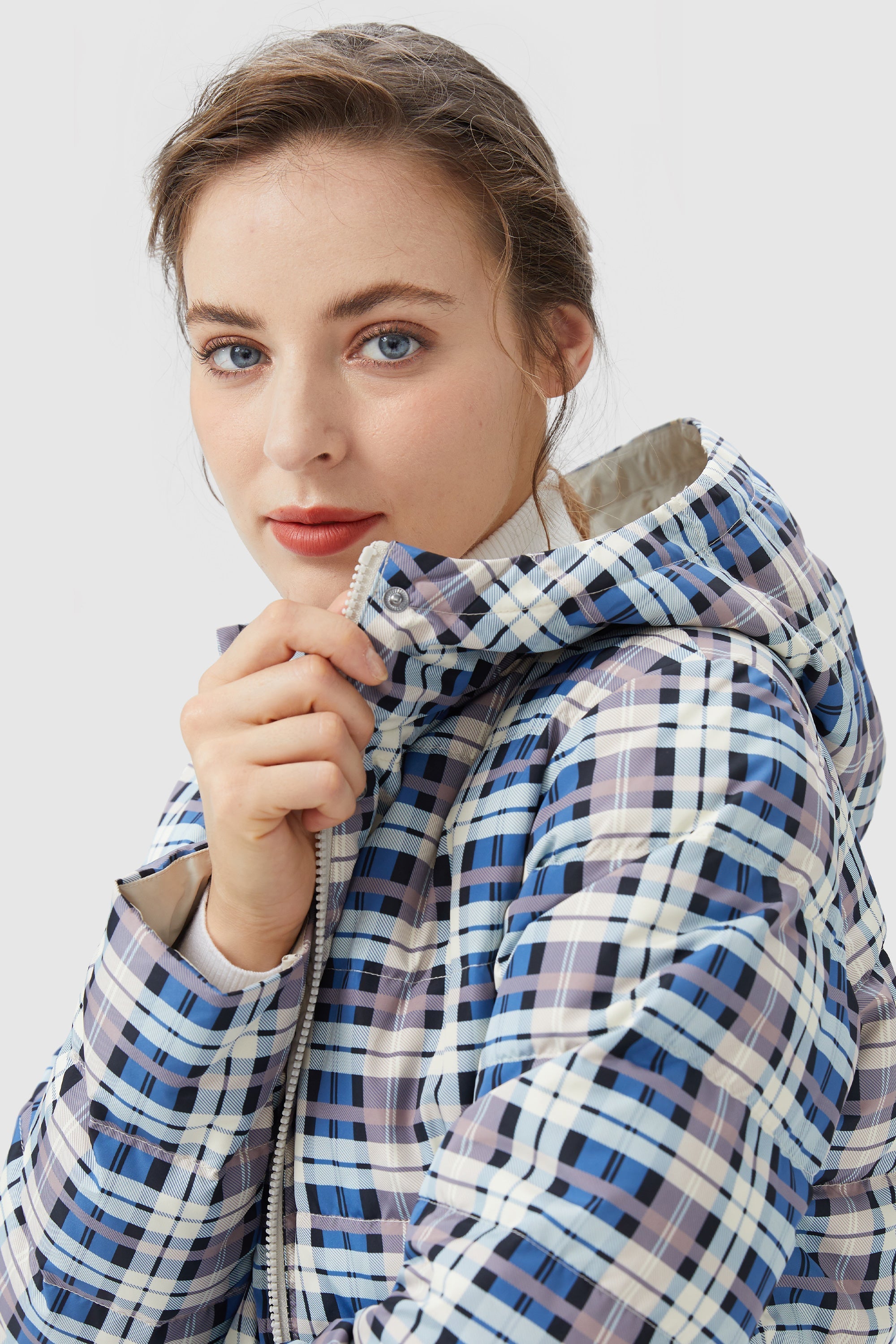 Lightweight Reversible Down Jacket with Hood