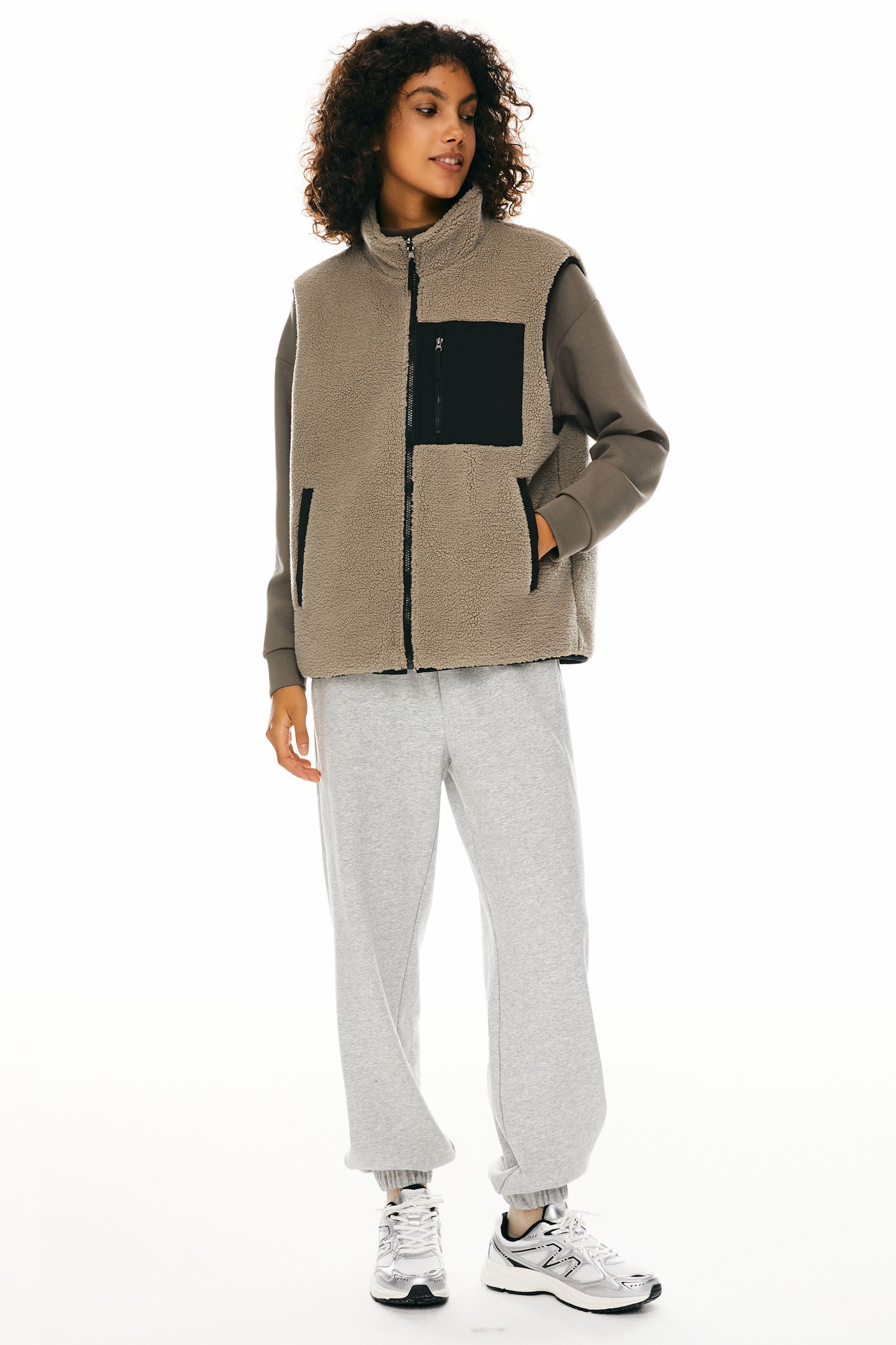 Oversized Fleece Reversible Vest Sherpa with Pockets